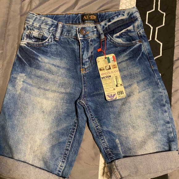 Boys Armani shorts - Picture 4 of 4